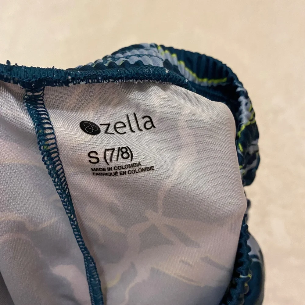 Zella Girls Kids Running Workout Gym Play Short Size Small 7/8, 933 - Picture 3 of 4